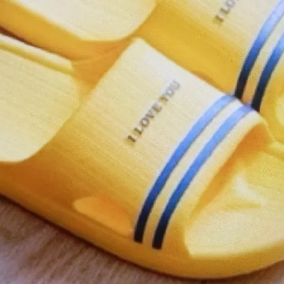 Open Toe Shower Slipper Non-Slip PVC House Shoes for Men Women (used) - Picture 4 of 4